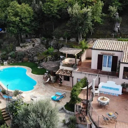 Cipressi Villa *